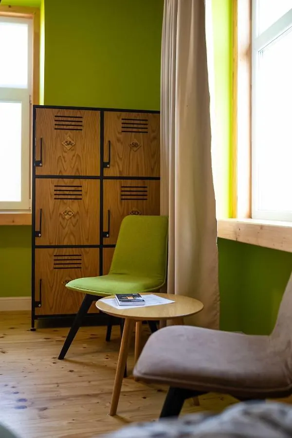 A16 Hostel 布尔加斯